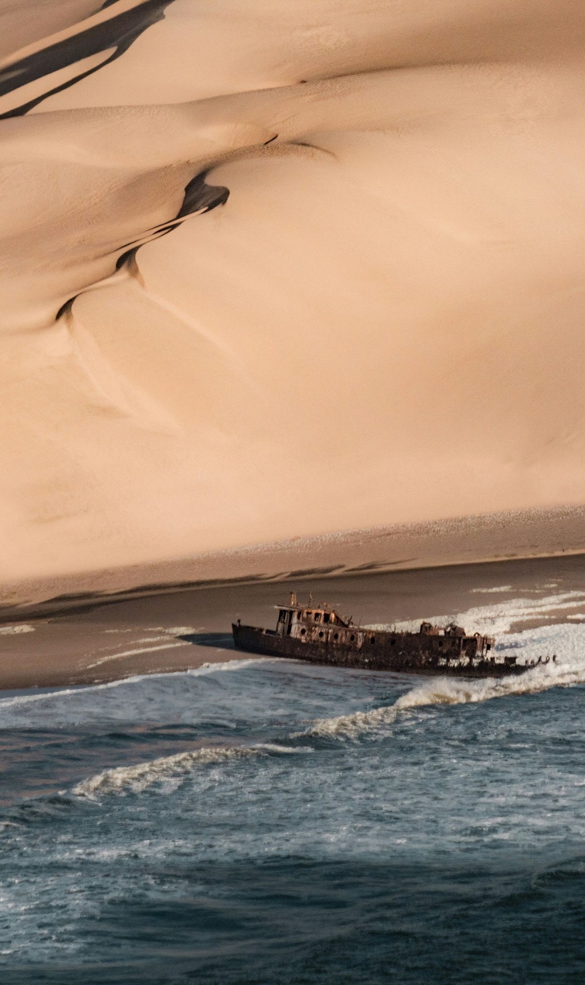 Skeleton Coast | Consigli Viaggio Namibia | Joshua Kettle on Unsplash | Viaggigiovani.it