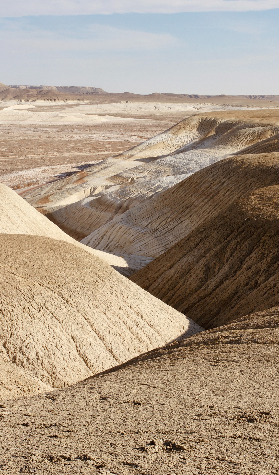 Mangystau | Alina Nichepurenko on Unsplash | Viaggigiovani.it