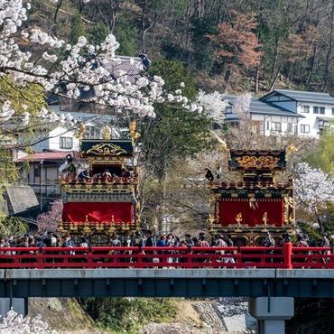 Takayama Festival | Vladimir Haltakov on Unsplash | Top 10 Giappone