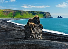 La spiaggia nera di Reynisfjara