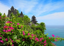 Tempio di Uluwatu | Polina Kuzovkova on Unsplash