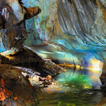 Mulu Caves | Top 3 Borneo Malese