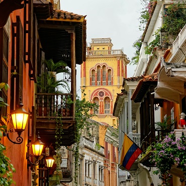 Lungo le vie di Cartagena | Ricardo Gomez Angel on Unsplash | Top 3 Colombia