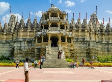 Ranakpur | Alexander Schimmeck on Unsplash