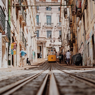 Pedalare a Lisbona | Top 3 Portogallo & Madeira | julian dik on @unsplash