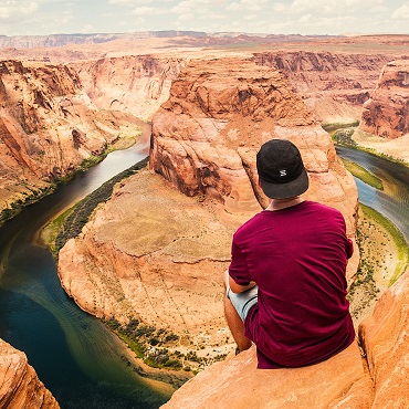  Horseshoe_Bend | Top 3 USA | Photo by Joshua Earle on Unsplash