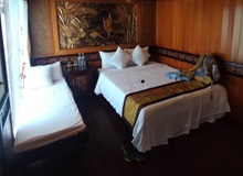 Nave di giunco Ha Long Bay